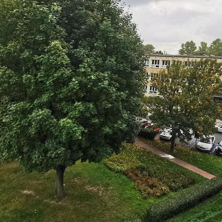 Kawalerka Z Balkonem 27 Apartamento Częstochowa Exterior foto